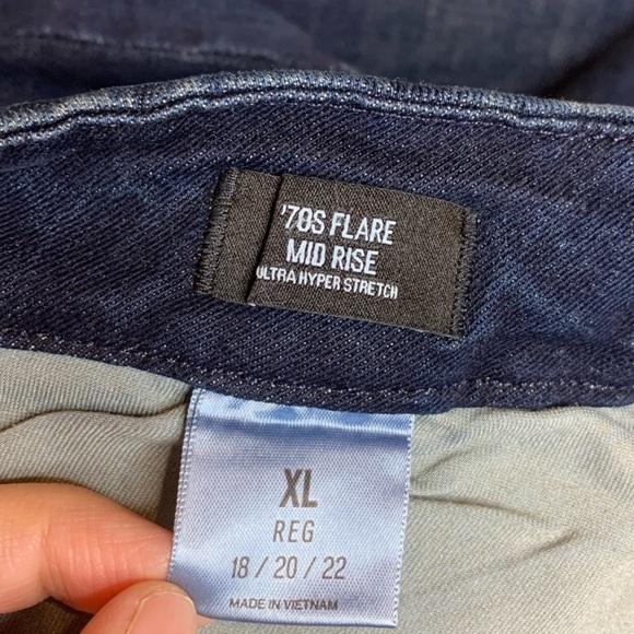 Express Size XL 70’s Flare Mid Rise Blue Jeans 7151774 - Picture 12 of 16